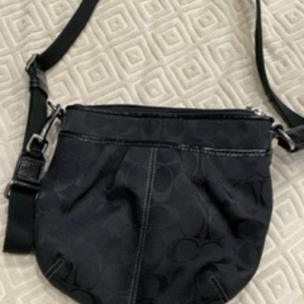 EUC Coach shoulder bag